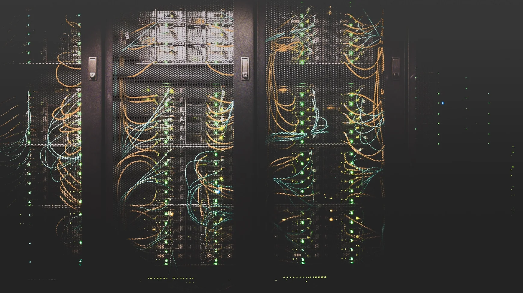 Network cabling and active servers inside a data centre